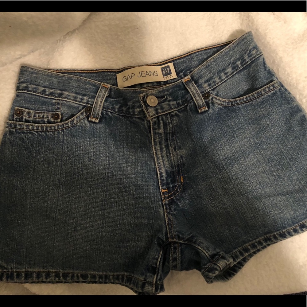 Vintage Gap Jean Shorts 💕